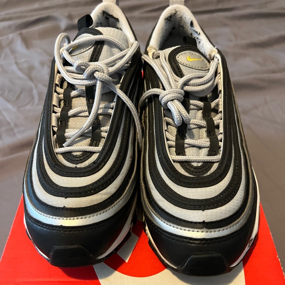 Nine air max 97